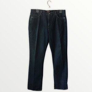 NWOT - Lee Riveted Jeans Ultimate 5 Eased Fit Straight Leg